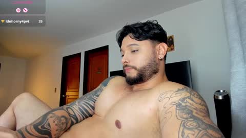 Snapshot of johatsu chatting on 01/21/25, 03:15 King - online show from 01/21/25, 03:15