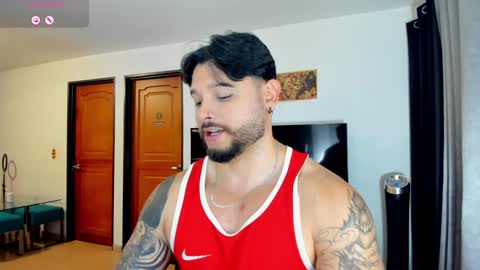 Snapshot of johatsu chatting on 02/01/25, 09:51 King - online show from 02/01/25, 09:51