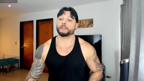 Snapshot of johatsu chatting on 02/12/25, 08:18 King - online show from 02/12/25, 08:18