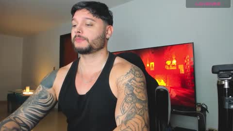 Snapshot of johatsu chatting on 10/13/25, 04:12 King - online show from 10/13/25, 04:12