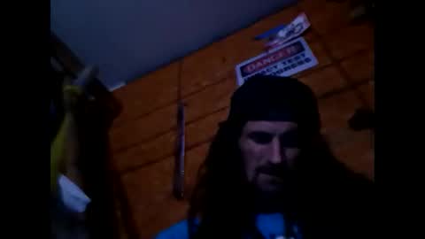 Snapshot of john3400506 chatting on 11/25/25, 04:56 john3400506 online show from 11/25/25, 04:56