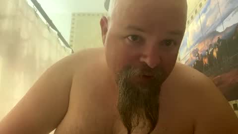 Snapshot of john40a chatting on 01/20/25, 02:11 John online show from 01/20/25, 02:11