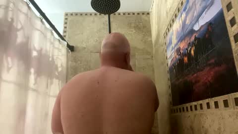 Snapshot of john40a chatting on 02/22/25, 02:06 John online show from 02/22/25, 02:06