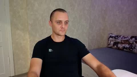 Snapshot of john_3019 chatting on 10/15/25, 07:03 John online show from 10/15/25, 07:03