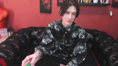 Snapshot of john__strong chatting on 06/13/26, 02:37 john__strong online show from 06/13/26, 02:37