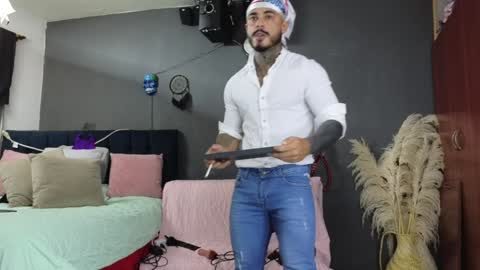 John  online show from 01/28/25, 11:17