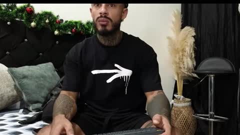 John  online show from 12/14/25, 11:04