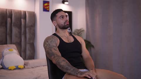 john online show from 03/11/25, 08:31