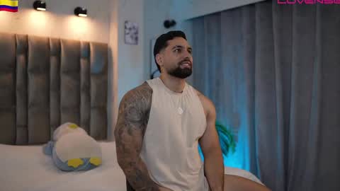 john online show from 04/10/26, 10:03