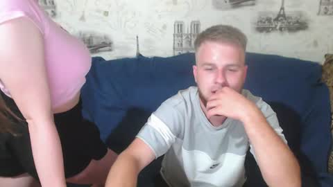 Snapshot of john_lily chatting on 06/18/26, 11:31 john_lily online show from 06/18/26, 11:31
