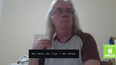 Snapshot of john_little_one chatting on 01/14/25, 08:04 JOHN online show from 01/14/25, 08:04