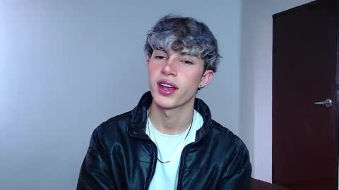 John Vichenso online show from 11/05/25, 09:26