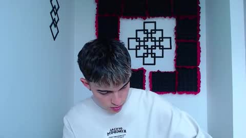 Snapshot of john_vichenso chatting on 01/09/26, 10:11 John Vichenso online show from 01/09/26, 10:11