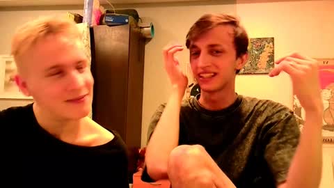 Snapshot of john_weasley chatting on 12/30/24, 11:26 John online show from 12/30/24, 11:26