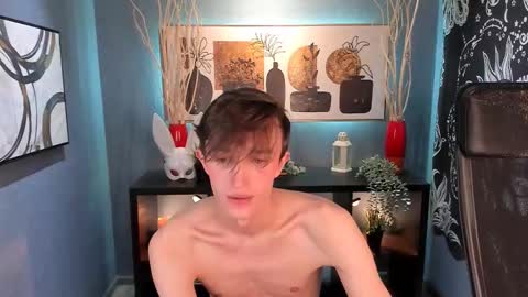 Snapshot of john_weasley chatting on 03/05/25, 03:18 John online show from 03/05/25, 03:18