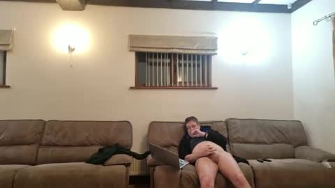 Snapshot of johnathan_stuart33 chatting on 03/08/26, 11:52 johnathan_stuart33 online show from 03/08/26, 11:52