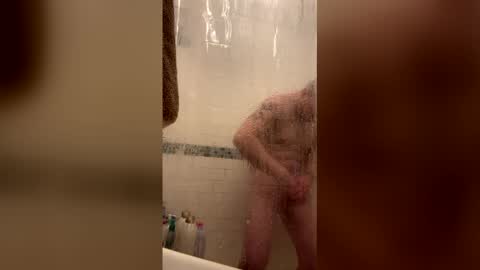 Snapshot of johnbellows chatting on 02/10/26, 07:01 bisexual King online show from 02/10/26, 07:01