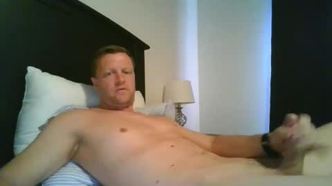 Snapshot of johnd101020 chatting on 03/24/26, 04:01 johnd101020 online show from 03/24/26, 04:01