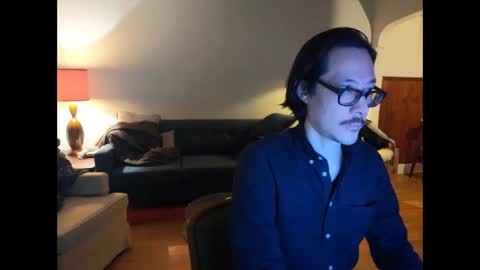 Snapshot of johneelicks chatting on 03/21/26, 08:19 Johnee online show from 03/21/26, 08:19