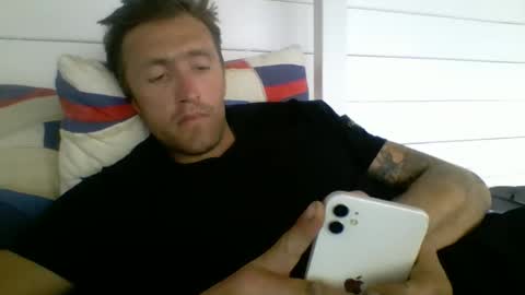 Snapshot of johngiaver3 chatting on 05/03/26, 11:38 johngiaver3 online show from 05/03/26, 11:38