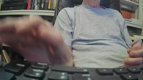 Snapshot of johngp777 chatting on 07/06/26, 03:25 johngp777 online show from 07/06/26, 03:25