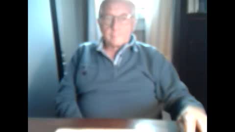 johnjohn6226 online show from 11/04/25, 04:06