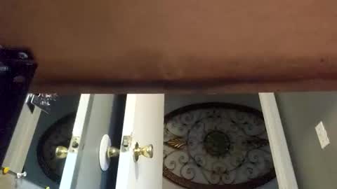 Snapshot of johnjonnnn28 chatting on 10/01/25, 12:05 johnjonnnn28 online show from 10/01/25, 12:05