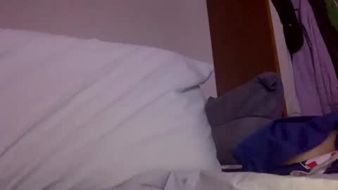 Snapshot of johnjow10 chatting on 03/11/25, 05:16 JOHN online show from 03/11/25, 05:16