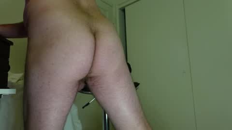 Snapshot of johnlvl24 chatting on 03/30/26, 10:05 johnlvl24 online show from 03/30/26, 10:05