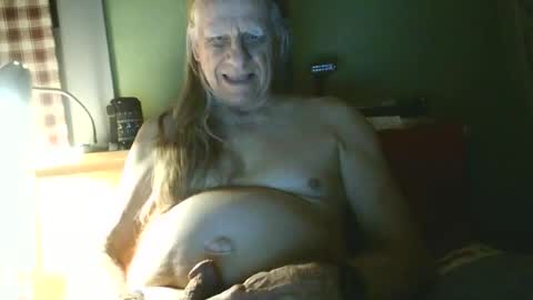 Snapshot of johnnieq1971 chatting on 03/21/26, 02:16 johnnieq1971 online show from 03/21/26, 02:16