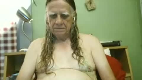 johnnieq1971 online show from 07/20/26, 12:58