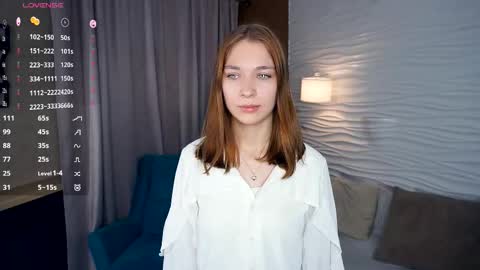 Rocio online show from 11/17/25, 03:29