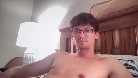 Snapshot of johnny__wood chatting on 10/03/25, 03:58 Johnny online show from 10/03/25, 03:58