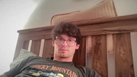 Snapshot of johnny__wood chatting on 11/06/25, 06:58 Johnny online show from 11/06/25, 06:58