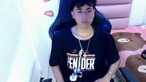 johnny_cagee online show from 12/02/24, 04:09