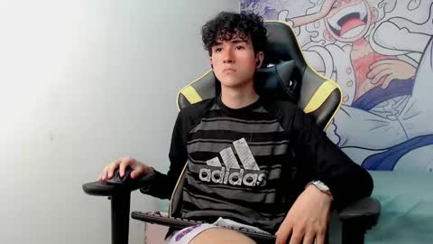 johnny_cagee online show from 02/05/25, 06:56