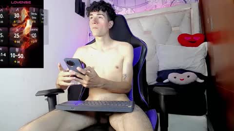 Snapshot of johnny_cagee chatting on 03/09/26, 03:54 johnny_cagee online show from 03/09/26, 03:54