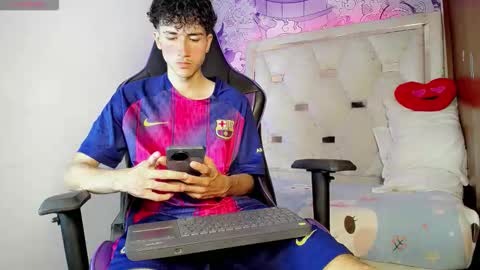 Snapshot of johnny_cagee chatting on 03/22/26, 04:16 johnny_cagee online show from 03/22/26, 04:16