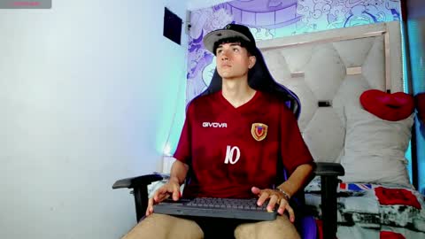 Snapshot of johnny_cagee chatting on 03/31/26, 03:41 johnny_cagee online show from 03/31/26, 03:41