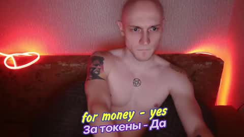 Johnny online show from 03/09/25, 04:33