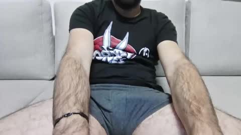 johnny_yaa online show from 12/23/24, 09:51