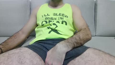 johnny_yaa online show from 01/01/25, 11:07