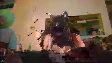 Snapshot of johnnyadepth chatting on 11/01/25, 01:07 johnnyadepth online show from 11/01/25, 01:07