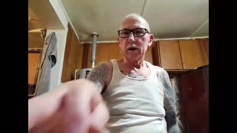 Snapshot of johnnyanubis chatting on 03/05/26, 02:07 Master online show from 03/05/26, 02:07