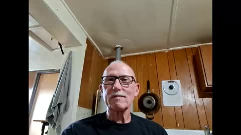 Snapshot of johnnyanubis chatting on 04/09/26, 11:10 Master online show from 04/09/26, 11:10