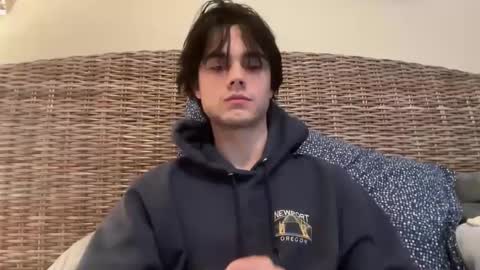 Snapshot of johnnybigd2005 chatting on 01/26/25, 12:48 johnnybigd2005 online show from 01/26/25, 12:48