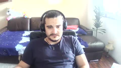 johnnybravovici online show from 07/16/26, 07:03