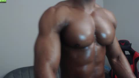 Snapshot of johnnydolce50 chatting on 11/13/25, 09:47 MASTER OF SUBS BETA SLAVES online show from 11/13/25, 09:47