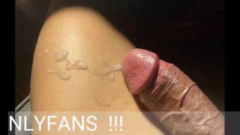 Johnnystrongarms                 online show from 01/20/25, 03:37