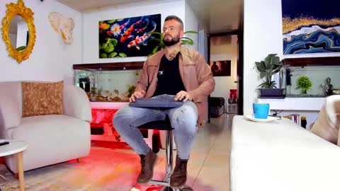 Snapshot of johnnygrayson_ chatting on 03/02/25, 10:05 JOHNNY online show from 03/02/25, 10:05